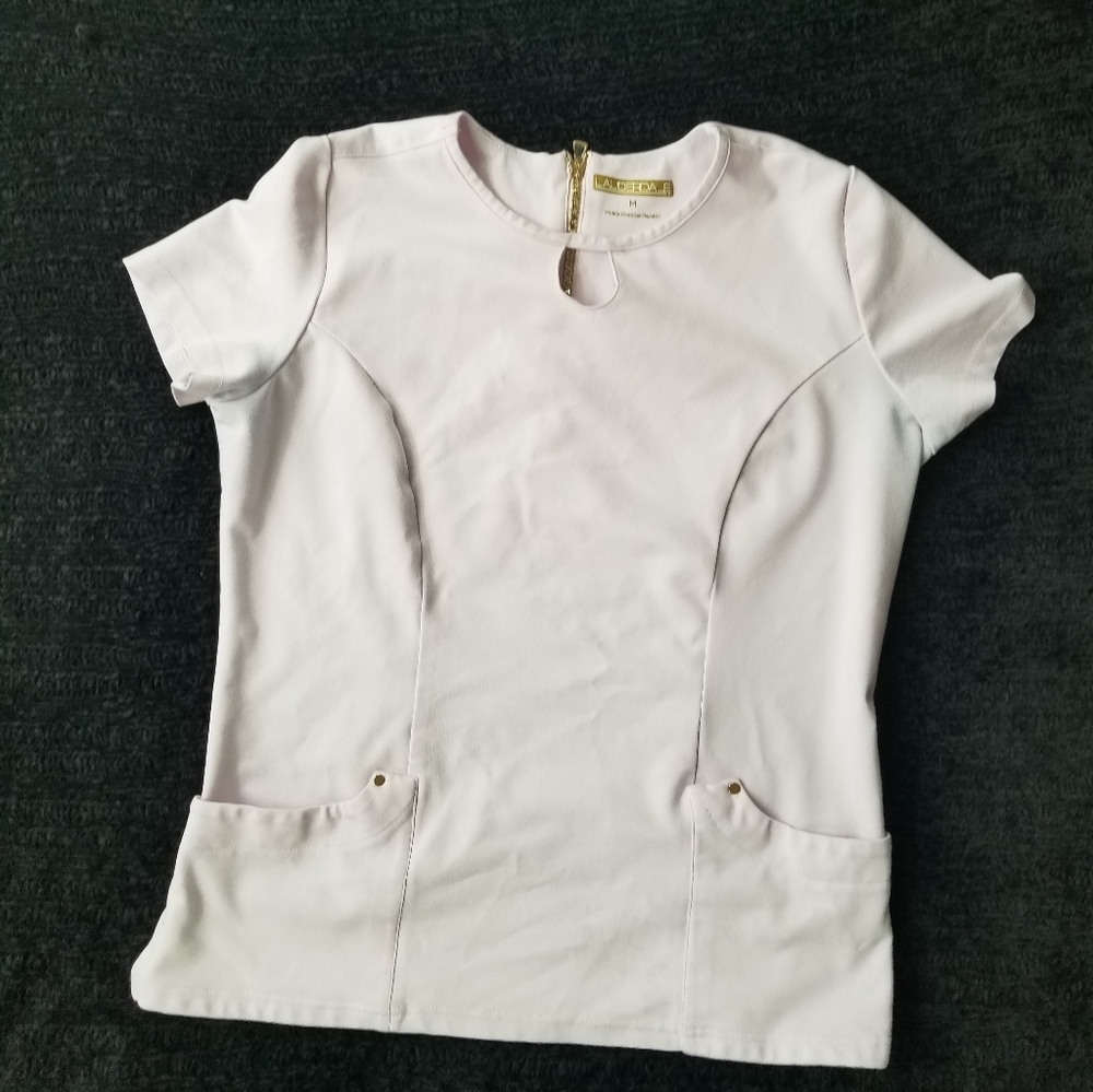 GGENTLY USED LAUDERDALE SCRUB TOP